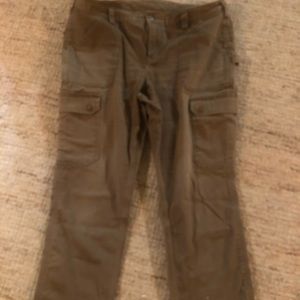 Duluth Woman’s Cargo pants.